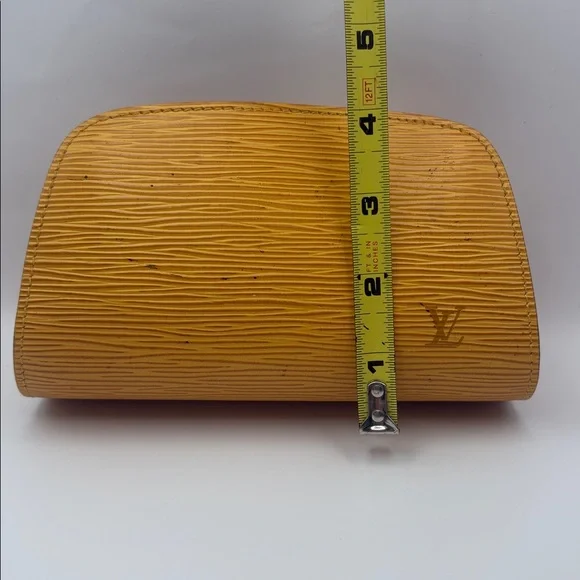Louis Vuitton Epi Yellow Clutch pouch - Picture 8 of 8